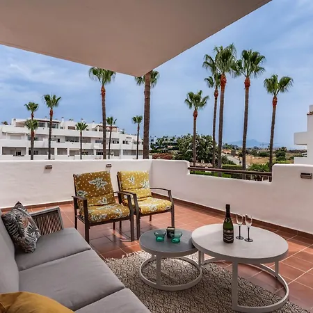 Spacious With Large Terraces Lunymar Golf, * Estepona