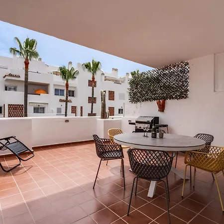 Апартаменты Spacious With Large Terraces Lunymar Golf,