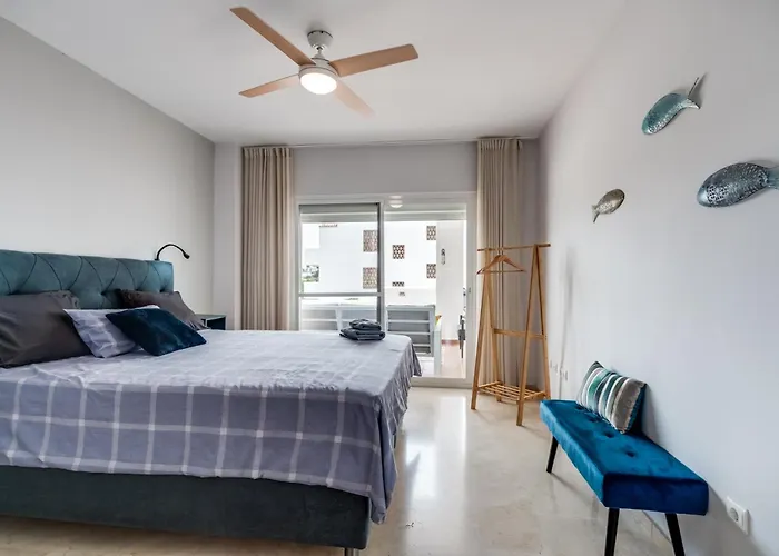 Spacious With Large Terraces Lunymar Golf, Apartamento *