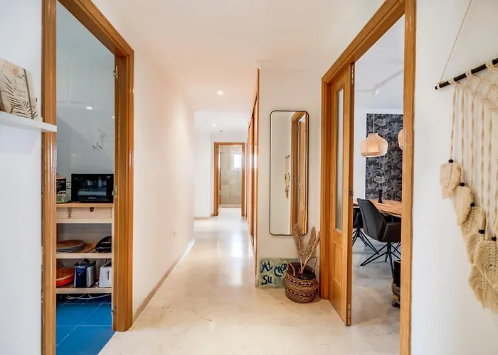 Spacious With Large Terraces Lunymar Golf, Apartamento *