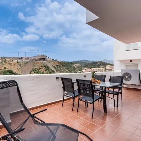 Spacious With Large Terraces Lunymar Golf, * Estepona