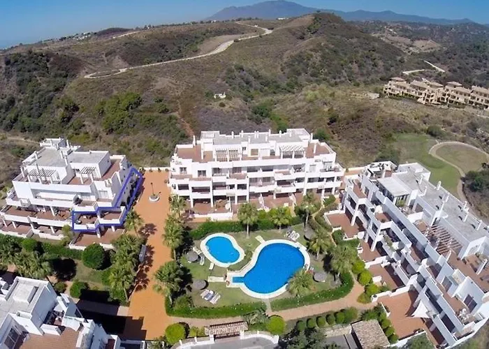 Daire Spacious With Large Terraces Lunymar Golf, *