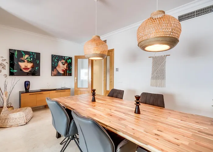 Daire Spacious With Large Terraces Lunymar Golf, Estepona